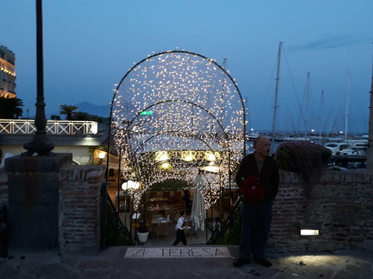 Villa La Mansarda à Naples Extérieur photo